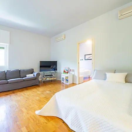 Apartment 1